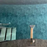 Boutique Art De Vivre & 4* Кран-Монтана