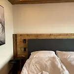 Boutique Art De Vivre & Кран-Монтана