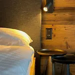 Hotell Boutique Art De Vivre & Crans-Montana