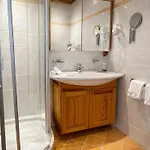 Boutique Art De Vivre & Hotel