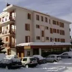 Boutique Art De Vivre & Отель