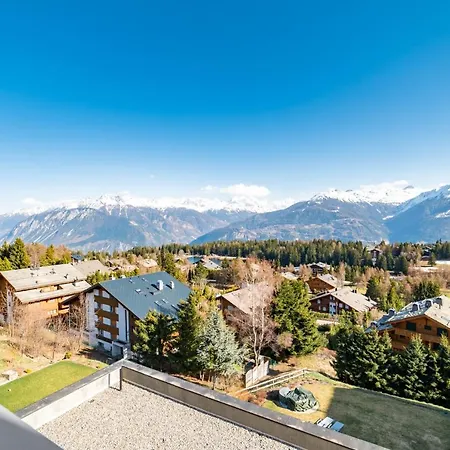 Отель Boutique Art De Vivre & 4*