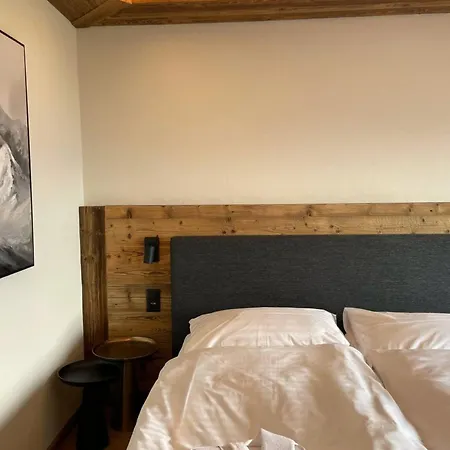 Boutique Art De Vivre & Кран-Монтана