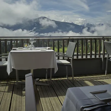 Boutique Art De Vivre & Отель