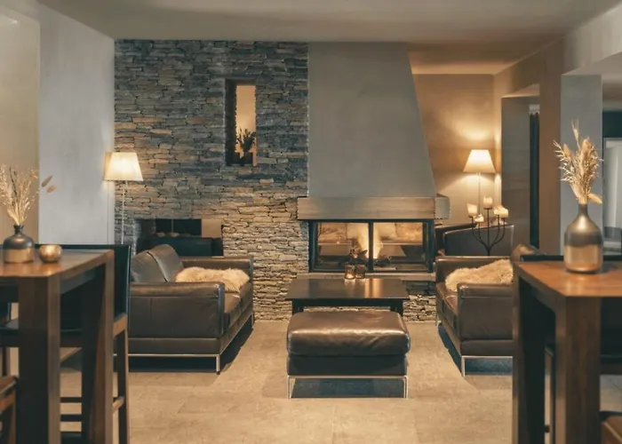 Boutique Art De Vivre &