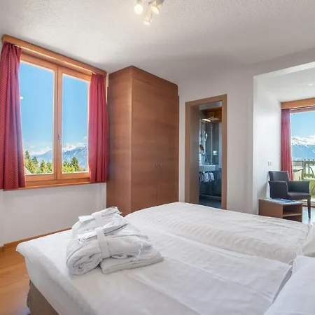 Boutique Art De Vivre & 4*