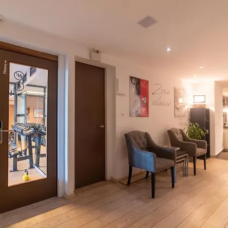 Hotel Boutique Art De Vivre & 4*