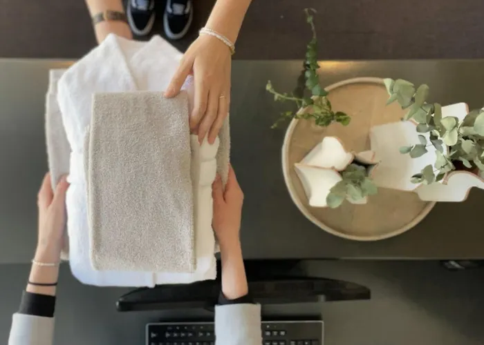 Boutique Art De Vivre & Hotell